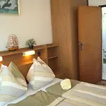 Guest house Sophie's 3*